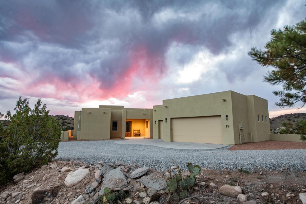 19 La Entrada, Placitas, NM 87043 - photo 1