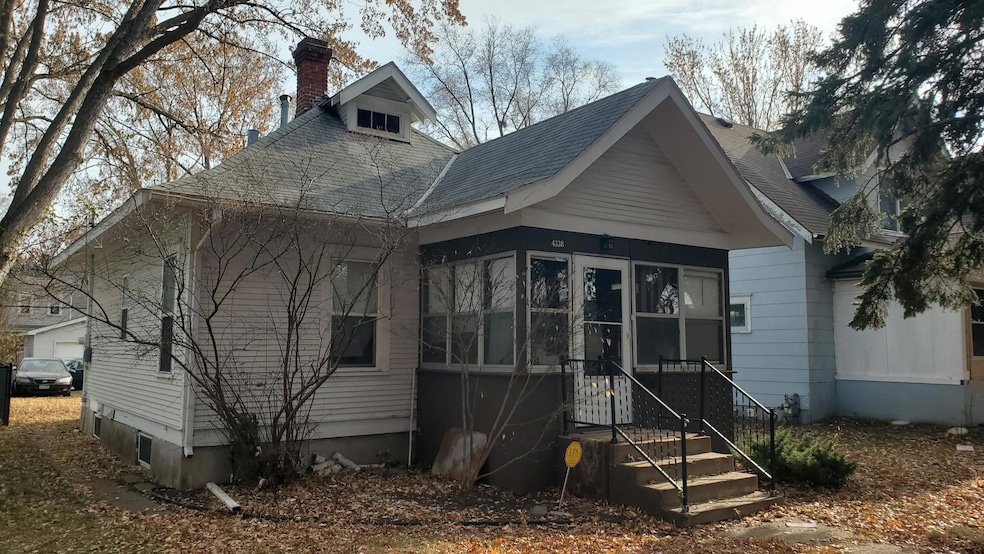 4338 James Ave N, Minneapolis, MN 55412 - photo 1