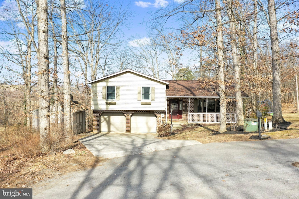 164 Theodore Dr, Chambersburg, PA 17202 - photo 1