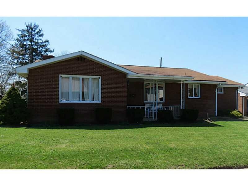 Exterior Front. WELCOME HOME TO 1008 E RIDGE AVENU