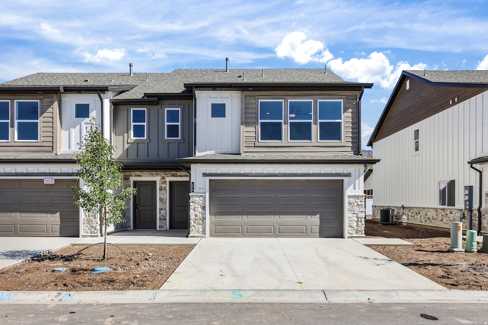 134 W Liberty Crossing St, Ogden, UT 84404 - photo 1