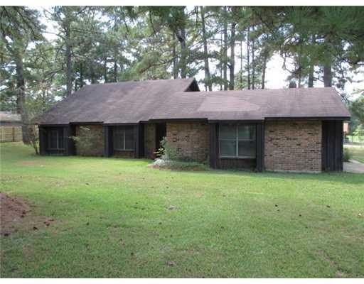 4413 Walden Dr, Pineville, LA 71360 - photo 1