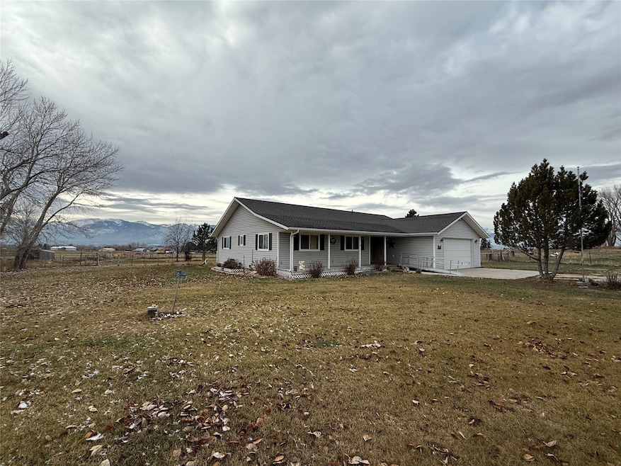 713 Saras Place, Corvallis, MT 59828 - photo 1