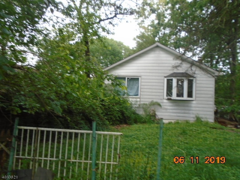 8 Skidmore Trail, Hopatcong, NJ 07843 - photo 1