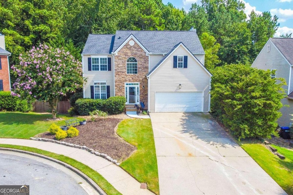 823 Glen Abbey Ct, Sugar Hill, GA 30518 - photo 1