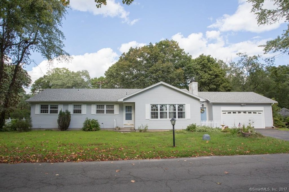 38 Kingfisher Ln, Westbrook, CT 06498 - photo 1