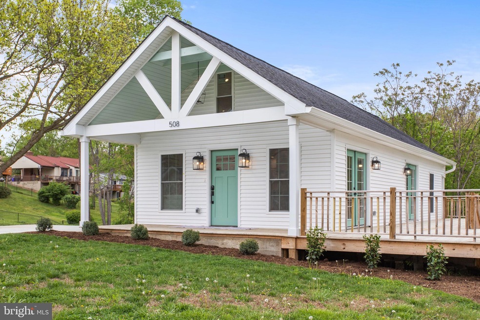 508 2nd Ave, Brunswick, MD 21716 - photo 1