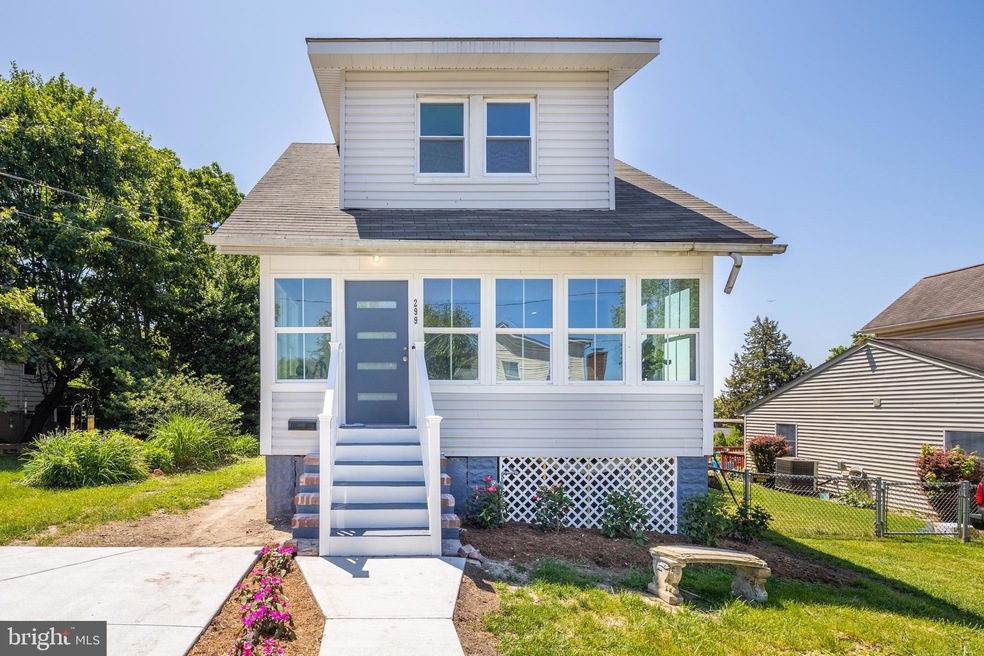 299 Lavern Ave, Halethorpe, MD 21227 - photo 1