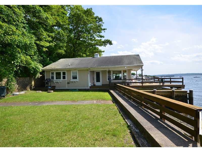 1631 Main Rd, Tiverton, RI 02878 - photo 1