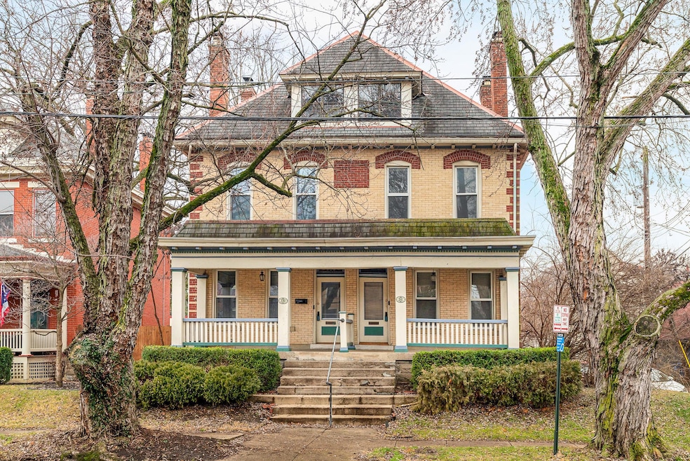 Welcome to 239-241 W 1st Ave!