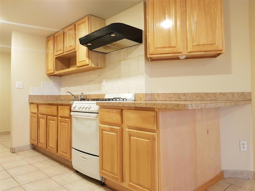 959 Boulevard E unit 1, Weehawken, NJ 07086 - photo 1