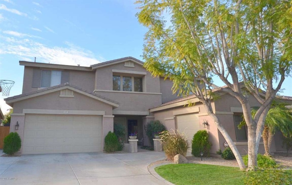 751 E Capricorn Way in Paseo Crossing
