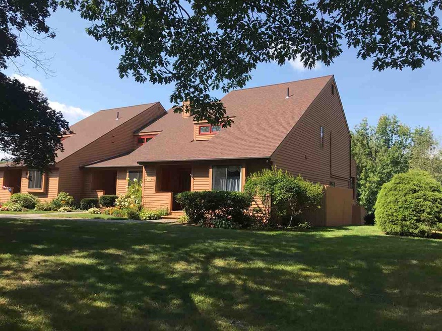 75 Fairway Dr unit 3, Ashland, NH 03217 - photo 1