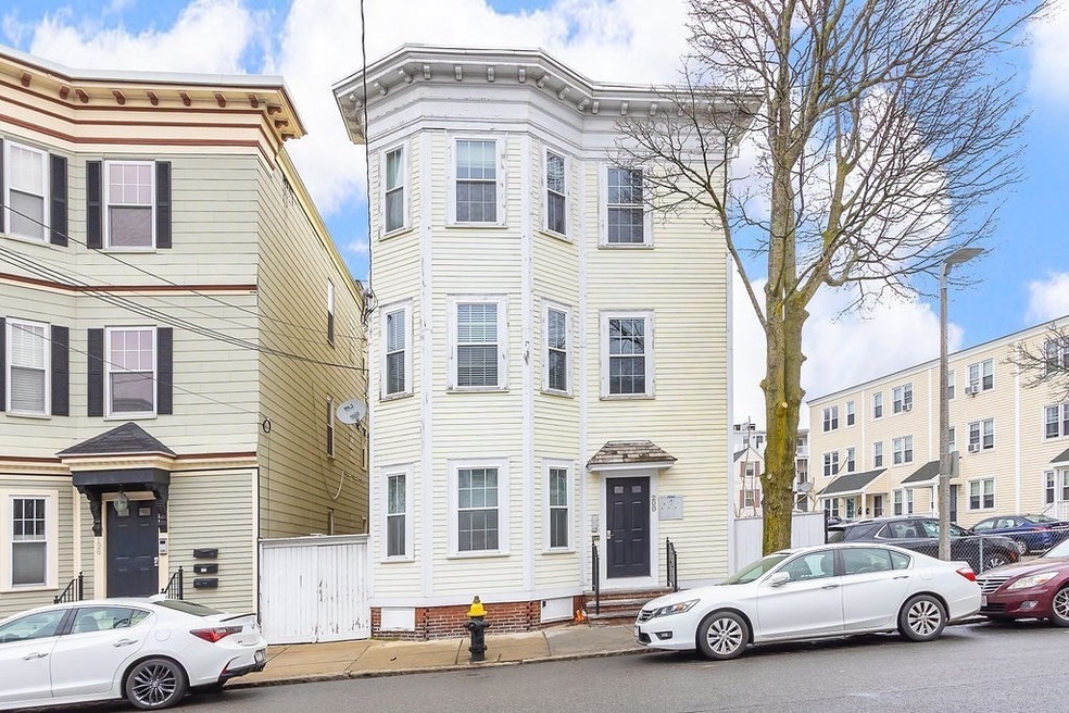 Sold $725,000 • Co-Listing Agent