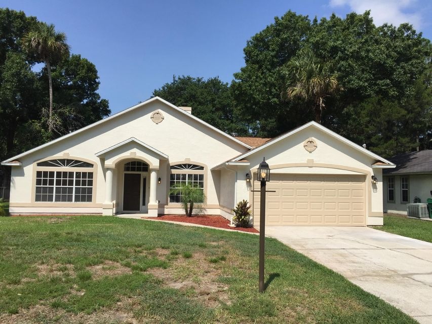 7423 Glenwood Rd, Cocoa, FL 32927 - photo 1