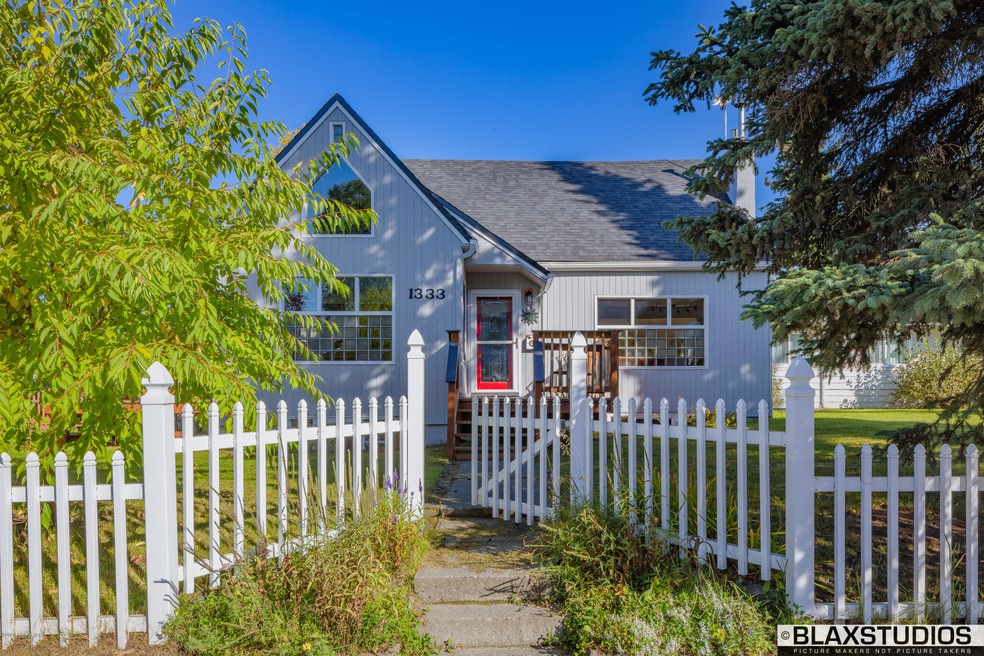 001-Exterior (1 of 22)