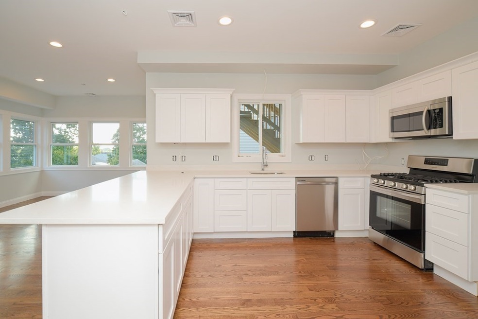 95 Summit Ave unit 2, Winthrop, MA 02152 - photo 1