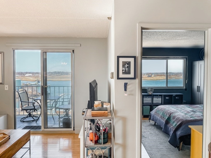 Captain Cove's Condominiums unit 901, Quincy, MA 02169 - photo 1