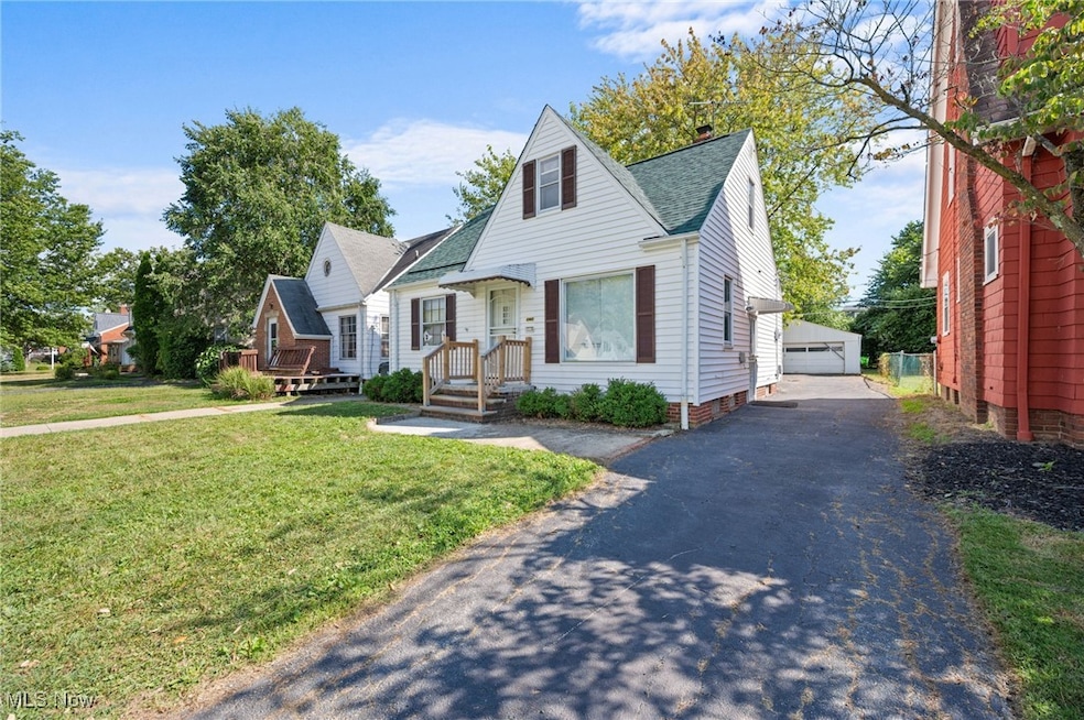 26230 Oriole Ave, Euclid, OH 44132 - photo 1