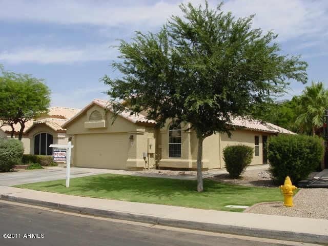 Val Vista Place