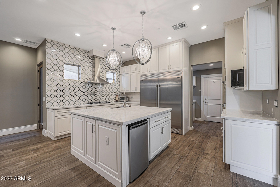 Sold $875,000 • Co-Listing Agent