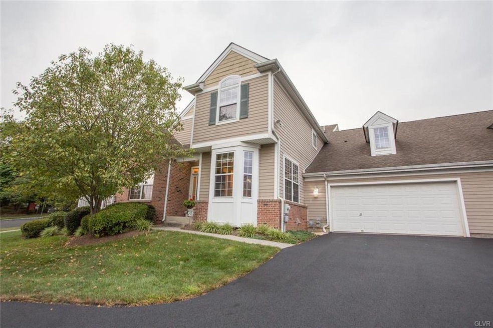 2312 Hollow View Dr, Easton, PA 18040 - photo 1