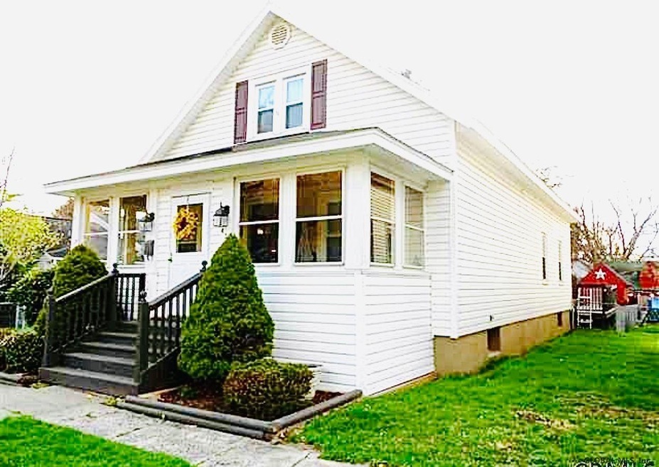 435 9th Ave, Troy, NY 12182 - photo 1