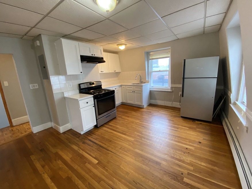 258 Lexington St unit 3, Boston, MA 02128 - photo 1