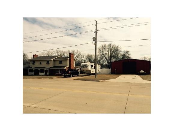 710 E 7th St, Elk City, OK 73644 - photo 1