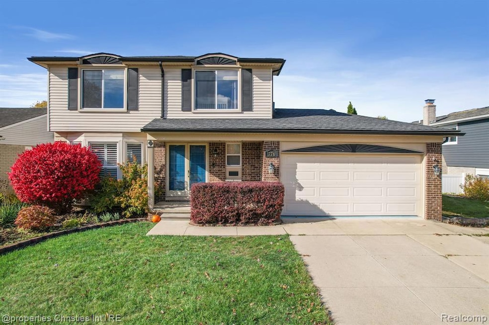 Under Contract $399,000