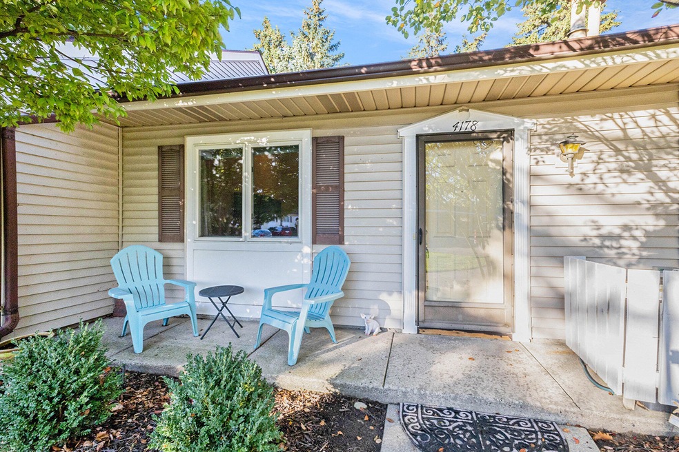 4178 Eastcastle Ct SE unit 3, Grand Rapids, MI 49508 - photo 1