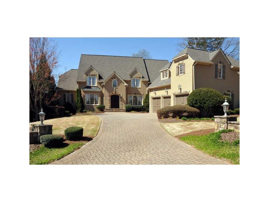 Facade/Exterior Front. As you first view this stat