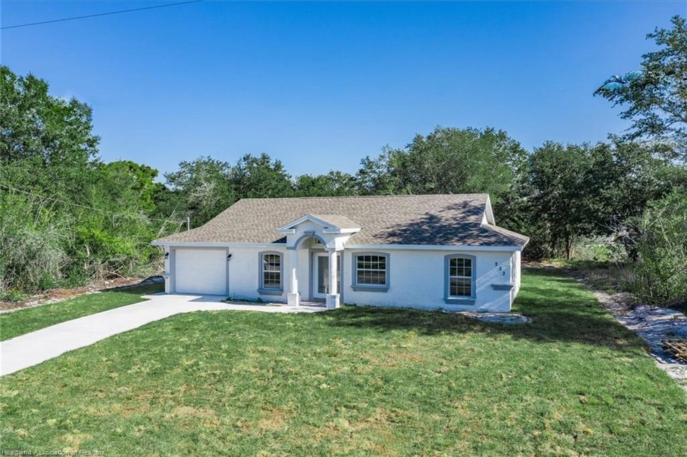 232 Sunbeam Ct, Lake Placid, FL 33852 - photo 1