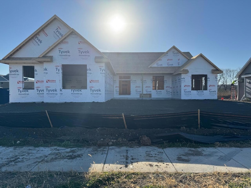 1343 Periwinkle Pass, Oconomowoc, WI 53066 - photo 1