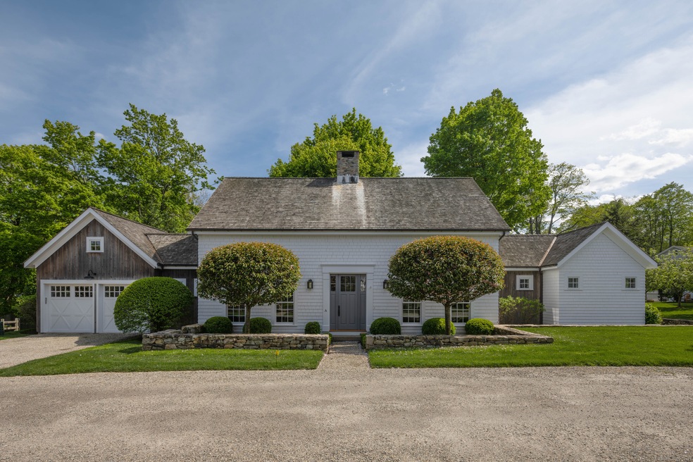 1 River Rd unit A, Norwalk, CT 06850 - photo 1