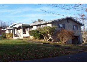 1507 Valley View Dr, Johnson City, TN 37601 - photo 1