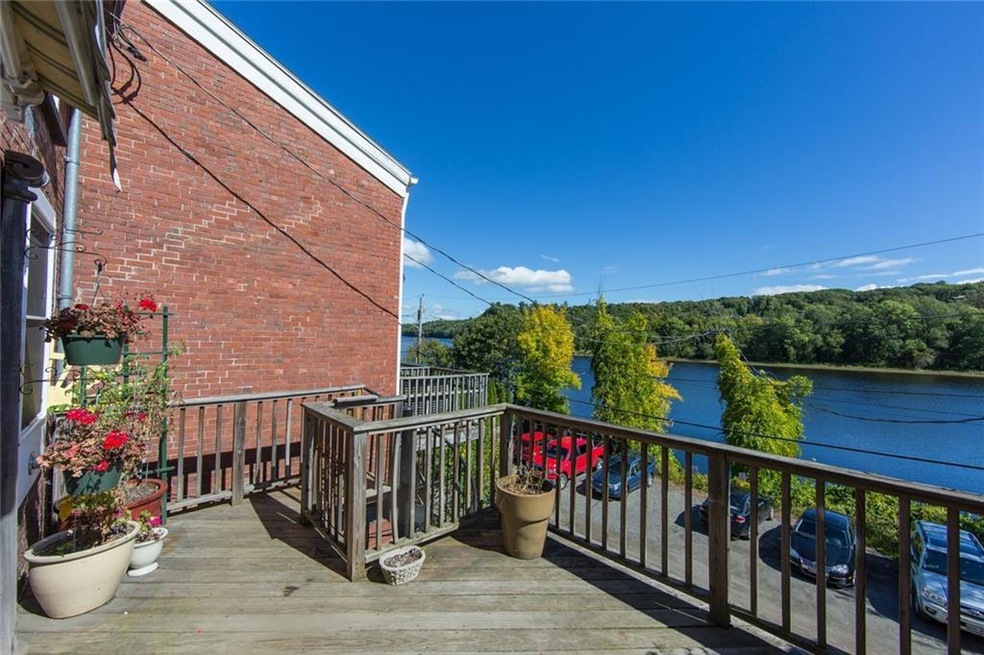 164 Water St unit 2, Hallowell, ME 04347 - photo 1