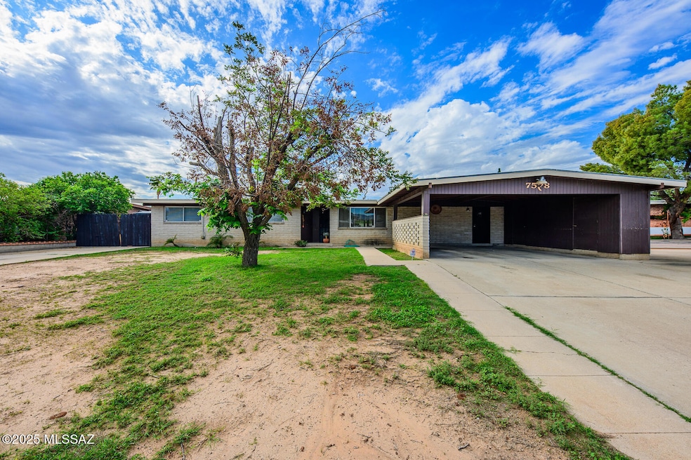 Under Contract $305,000