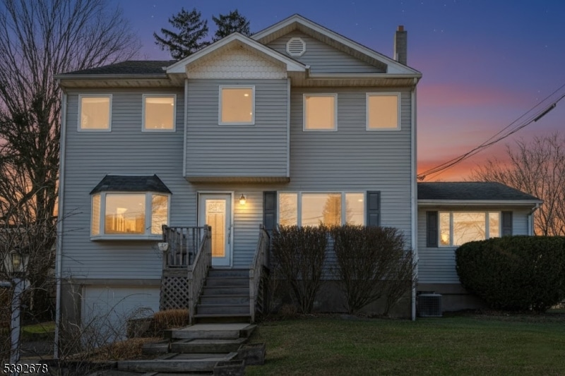 8 Tyler Place, Hewitt, NJ 07421 - photo 1