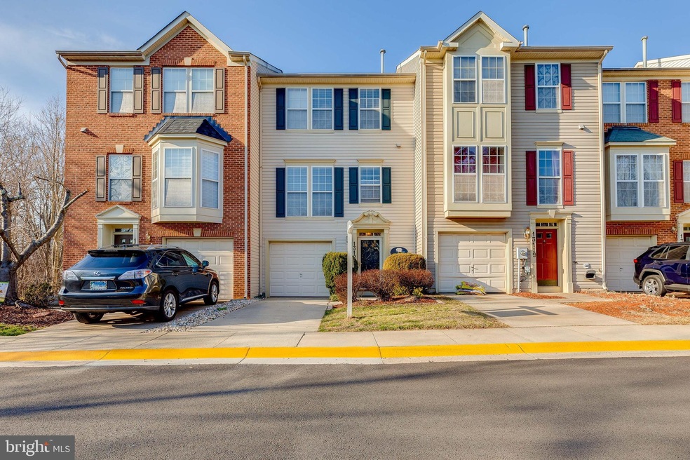 13121 Blossom Hill Way, Germantown, MD 20874 - photo 1