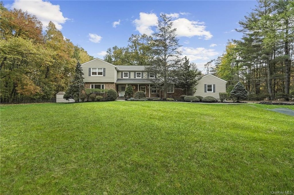 291 Phillips Hill Rd, New City, NY 10956 - photo 1