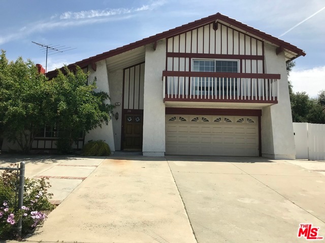 Welcome Home! Room for Extra Parking
