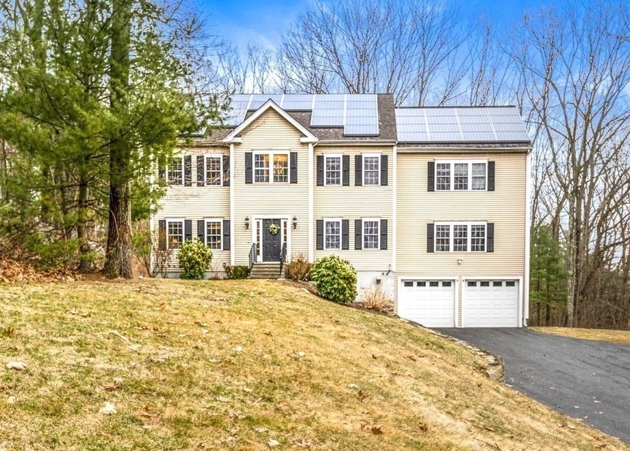 94 Breakneck Hill Rd, Southborough, MA 01772 - photo 1