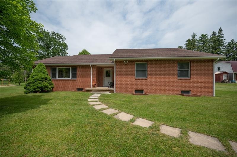 Welcome to 1006 Walnut Street!  All Brick Ranch Lo