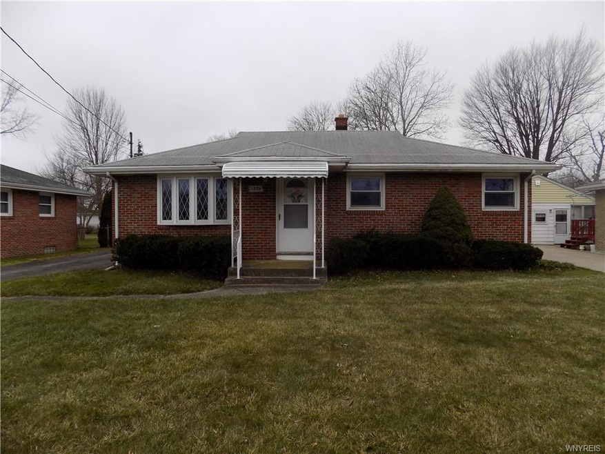 1274 Moll St, North Tonawanda, NY 14120 - photo 1
