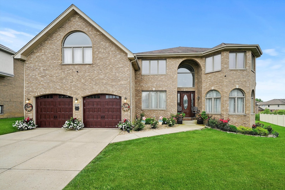 4849 Turner Ct, Country Club Hills, IL 60478 - photo 1