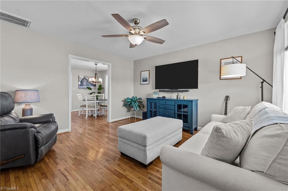 Under Contract $275,000