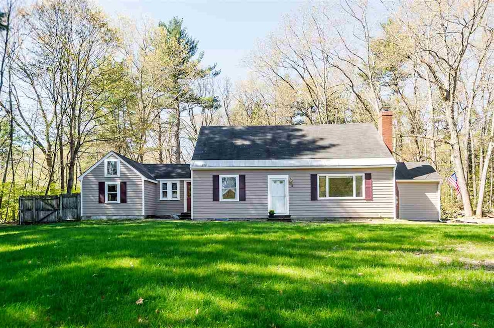 2 Orchard Dr, Durham, NH 03824 - photo 1