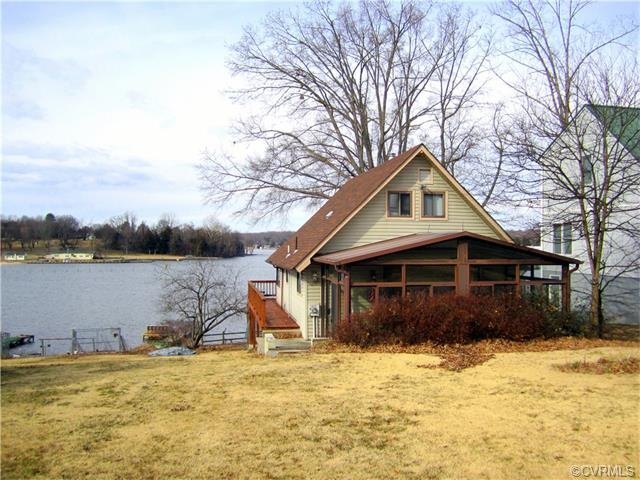 682 S Lakeshore Dr, Louisa, VA 23093 - photo 1