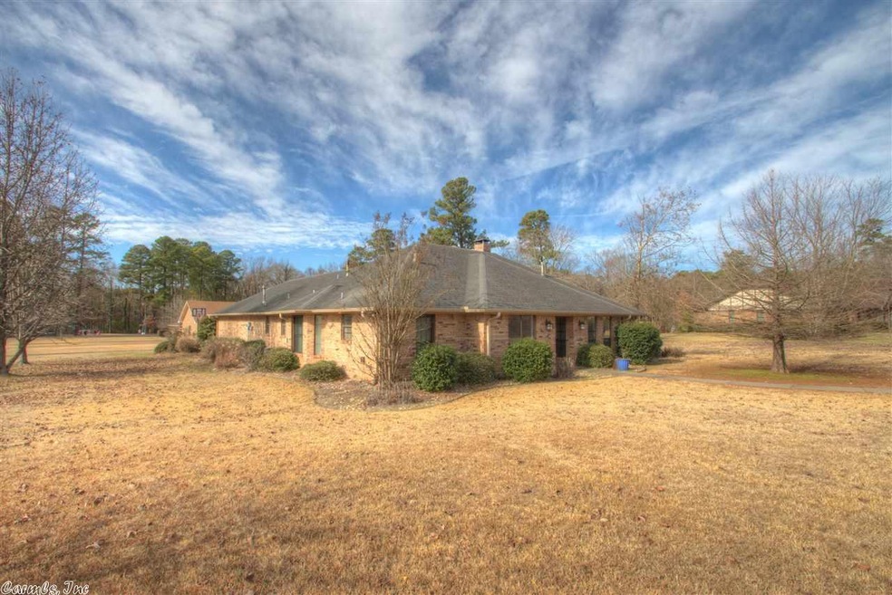 4910 Lesley Ln, Texarkana, TX 75503 - photo 1